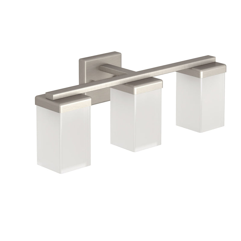 90-Degree Vanity Lighting Fixture, Brushed Nickel, 3-L O4M1